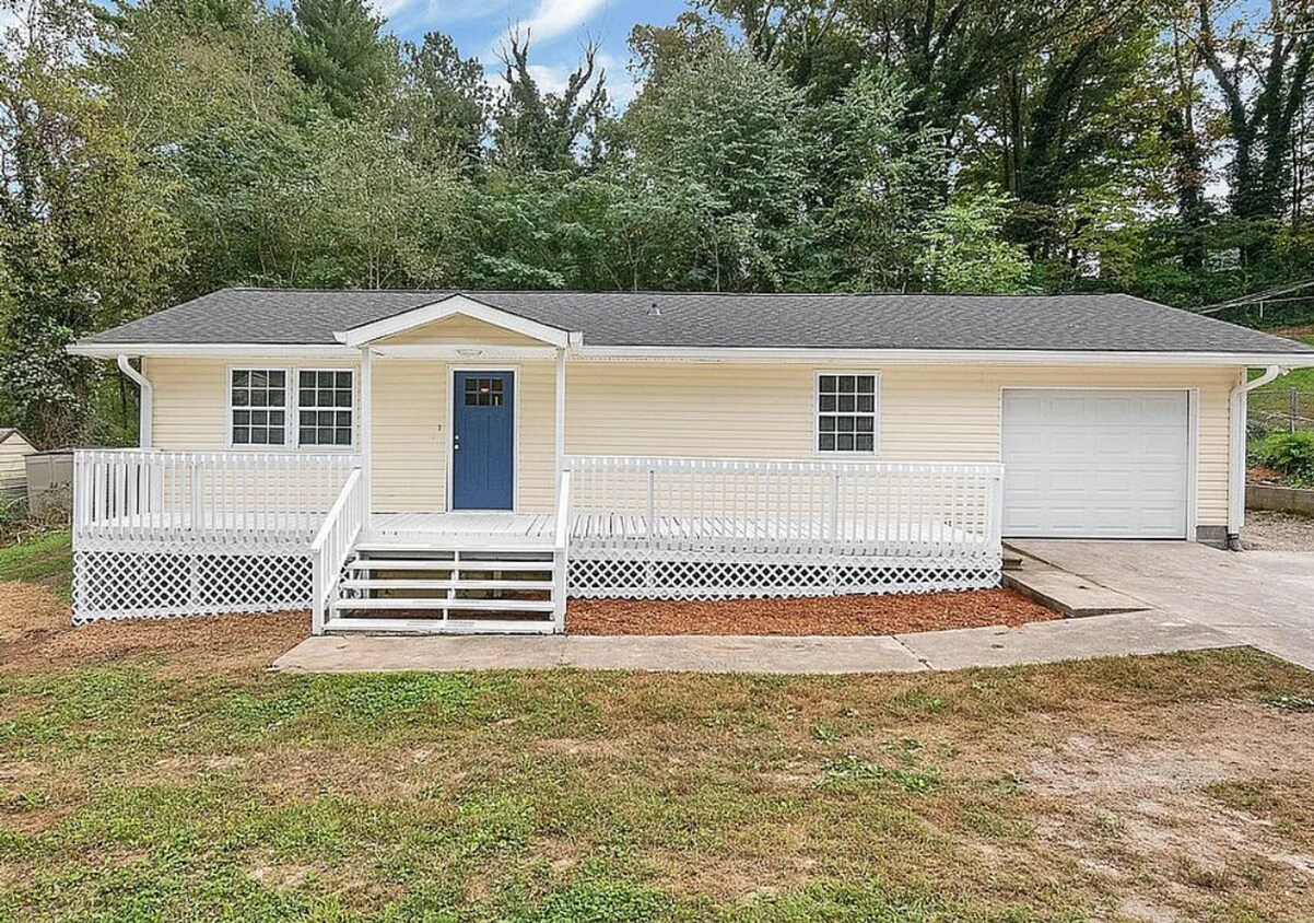 Foto principal - Sleepy Hollow- 3Bedroom 2Bathroom for rent