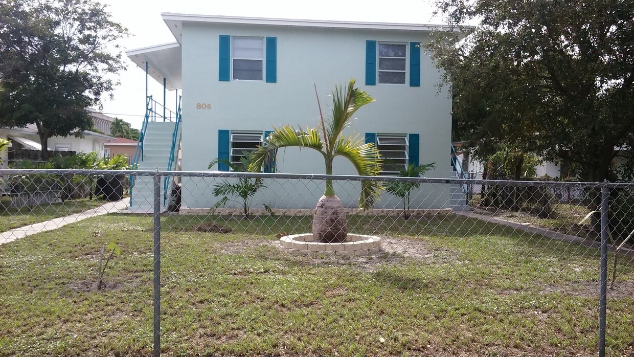 Primary Photo - 806 3rd St