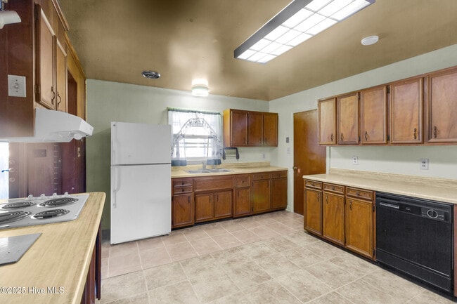 Foto del edificio - 2307 Woodland Ave