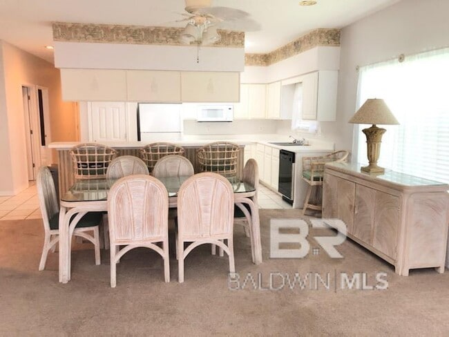 Building Photo - 501 Cotton Creek Dr