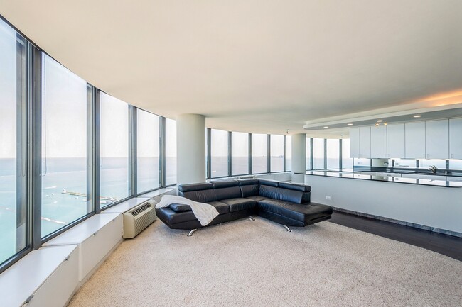 Building Photo - 505 N Lake Shore Dr