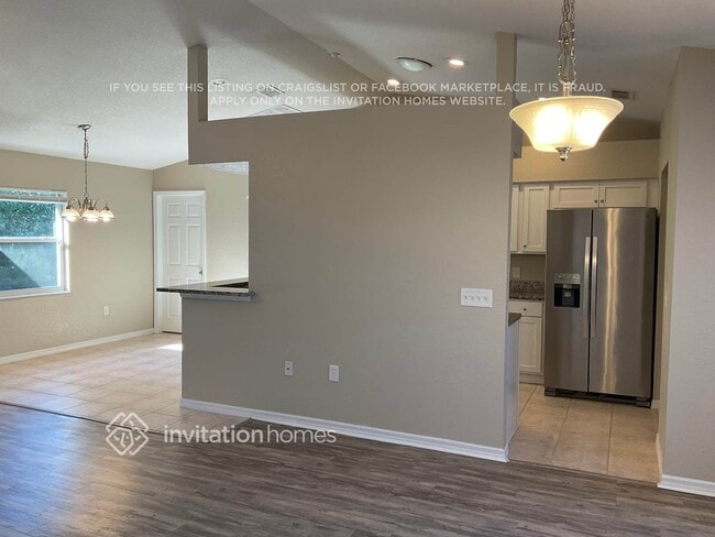 Building Photo - 3171 Huntington Ln