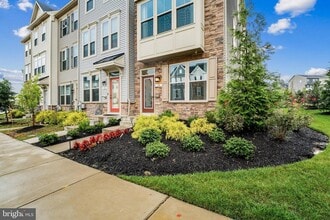 Building Photo - 174 Bethlehem Pl