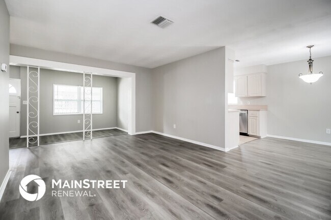 Building Photo - 260 Antigua Dr