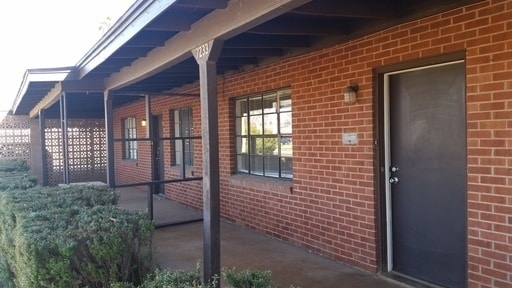 Location!! Awesome 1 bed 1 bath in Histori... - Location!! Awesome 1 bed 1 bath in Histori...