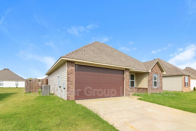 Building Photo - 3721 Churchill Dr
