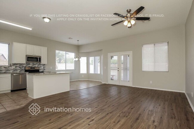 Foto del edificio - 16003 N Lasso Dr