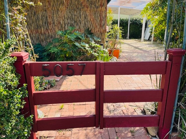 Foto principal - 5057 Fulton Ave
