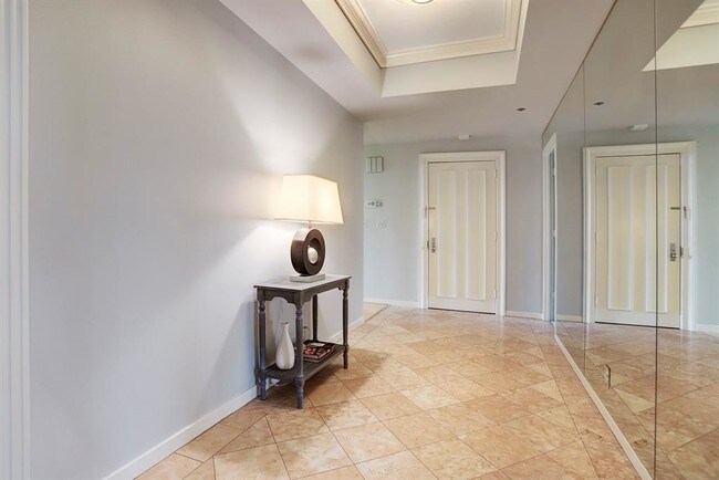 Foto del edificio - 121 N Post Oak Ln