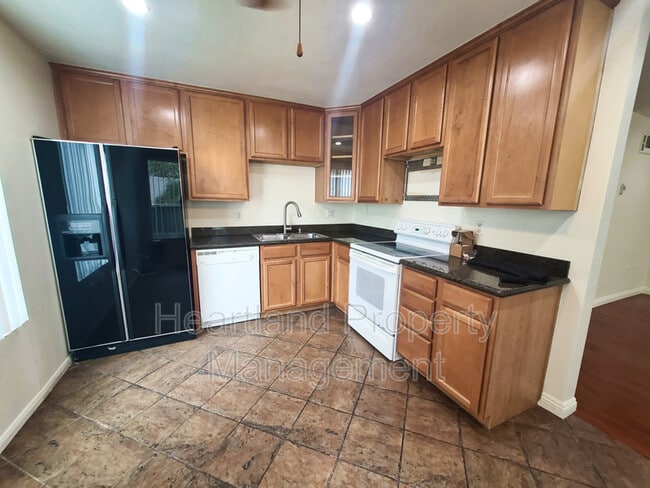 Foto del edificio - 6333 College Grove Way