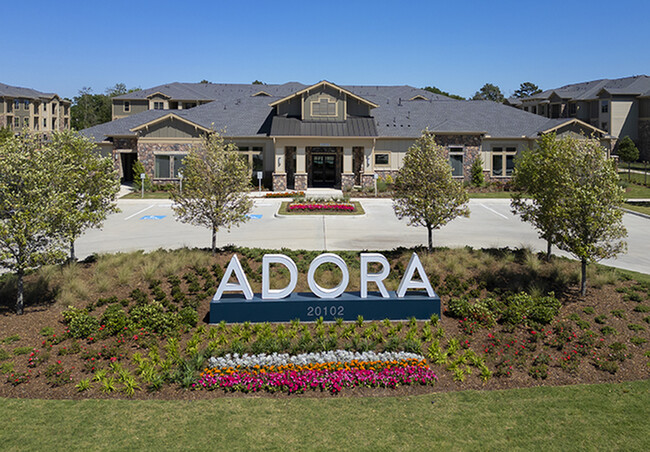 Foto del edificio - Adora at Rosehill