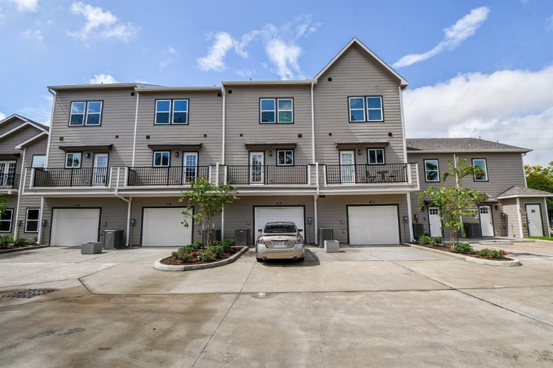 Photo - 5262 Ella Blvd (Houston, TX)