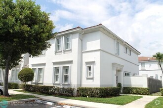 Building Photo - 15663 SW 41st St