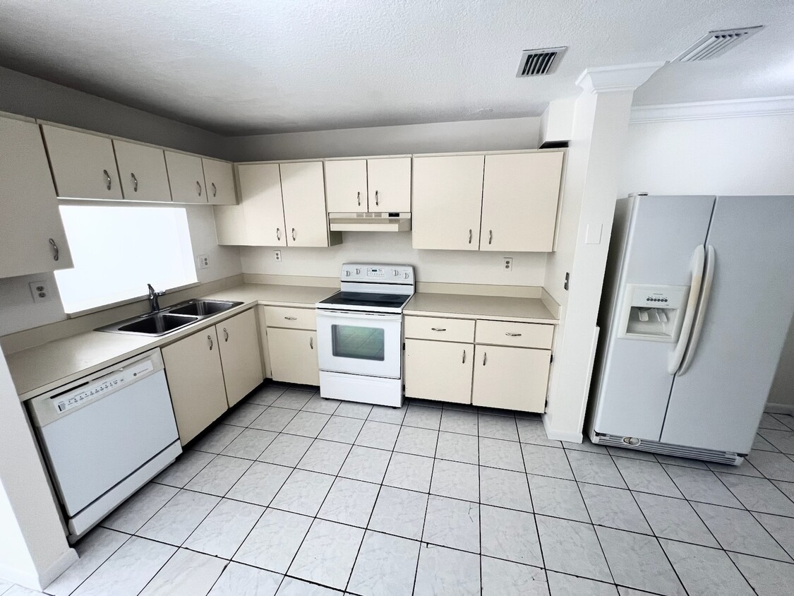 Photo - 8032 NW 29th St (Sunrise, FL)