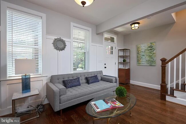 Foto del edificio - 1822 Burke St SE