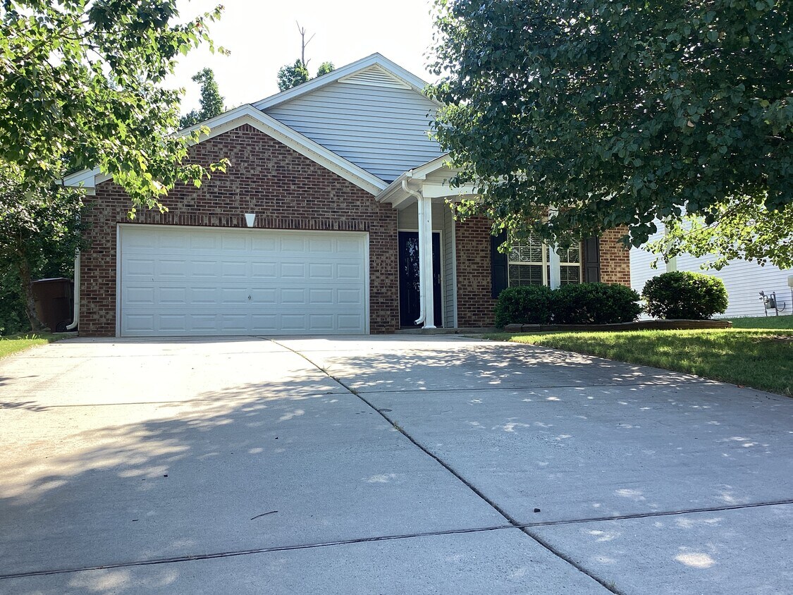 Primary Photo - 929 Redland Drive