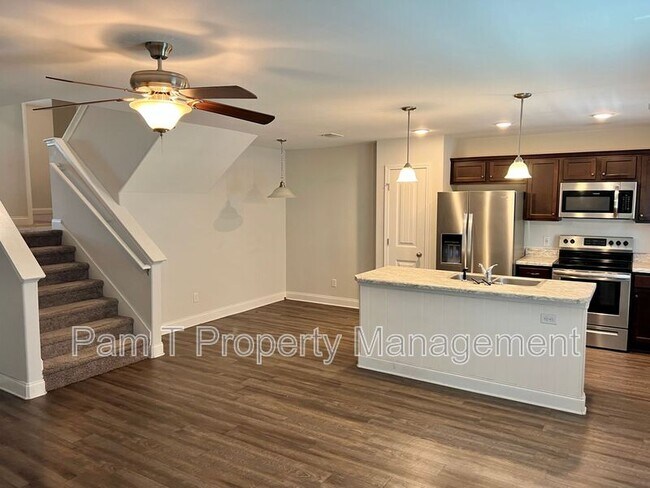 Building Photo - 1 Abaco Ct