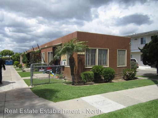 Primary Photo - 214 N Olive St