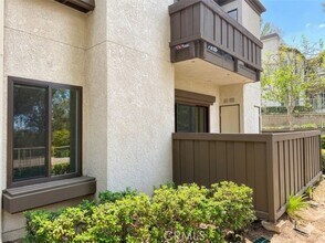 Building Photo - 22749 Lakeway Dr