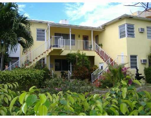 Primary Photo - 8851 Harding Ave