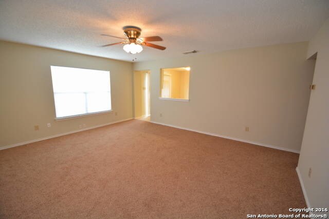 Foto del edificio - 6831 Canary Meadow Dr