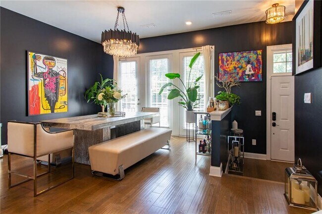 Foto del edificio - 4768 Highside Way SE