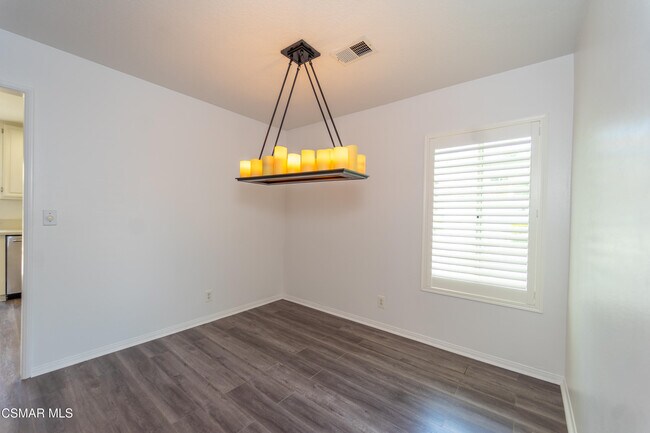 Foto del edificio - 4365 Oak Glen St