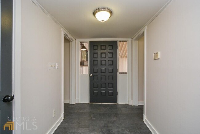 Foto del edificio - 1634 S Ridge Dr