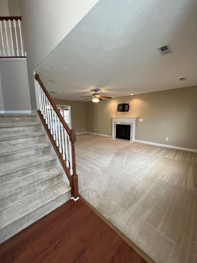 Foto del edificio - Stunning 4 Bed, 2.5 Bath Home in Cameron