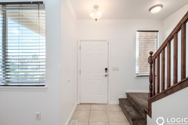 Foto del edificio - 5878 Arlinridge Dr