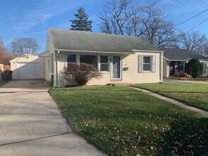 Building Photo - 2916 North Saint Philomena Court