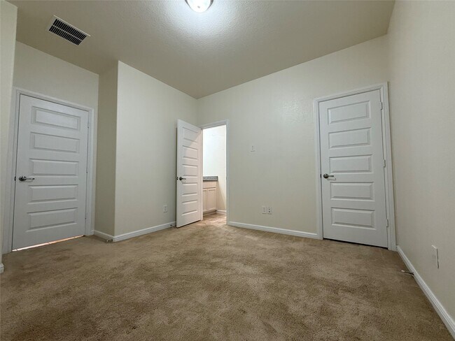 Foto del edificio - 5522 Carlisle Ave