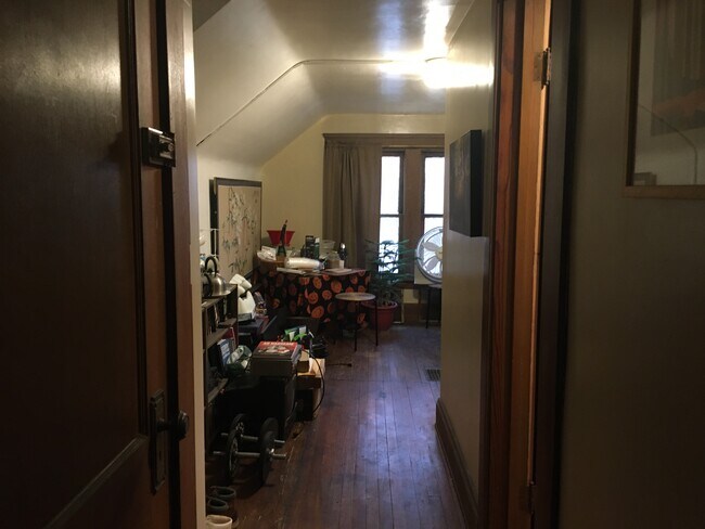 Foto del edificio - 3133 Meadowbrook Blvd