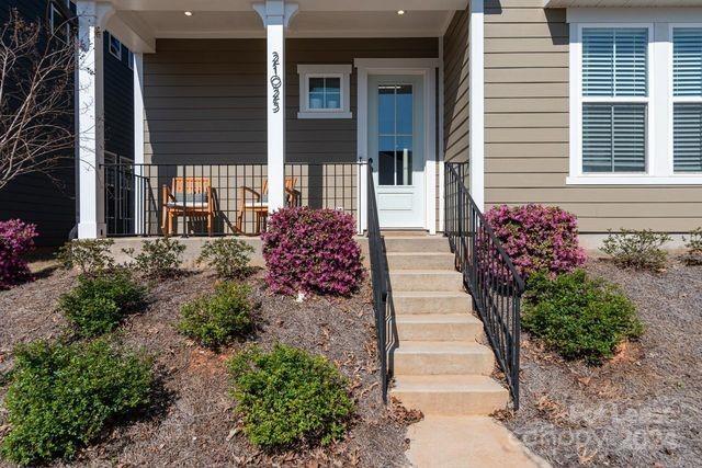 Building Photo - 21025 Mayes Hall Dr