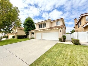 Building Photo - 28291 Tierra Vista Rd