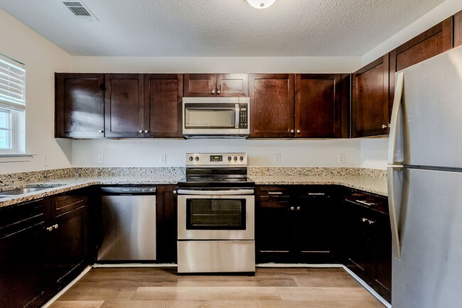 Building Photo - 162 Barfield Way