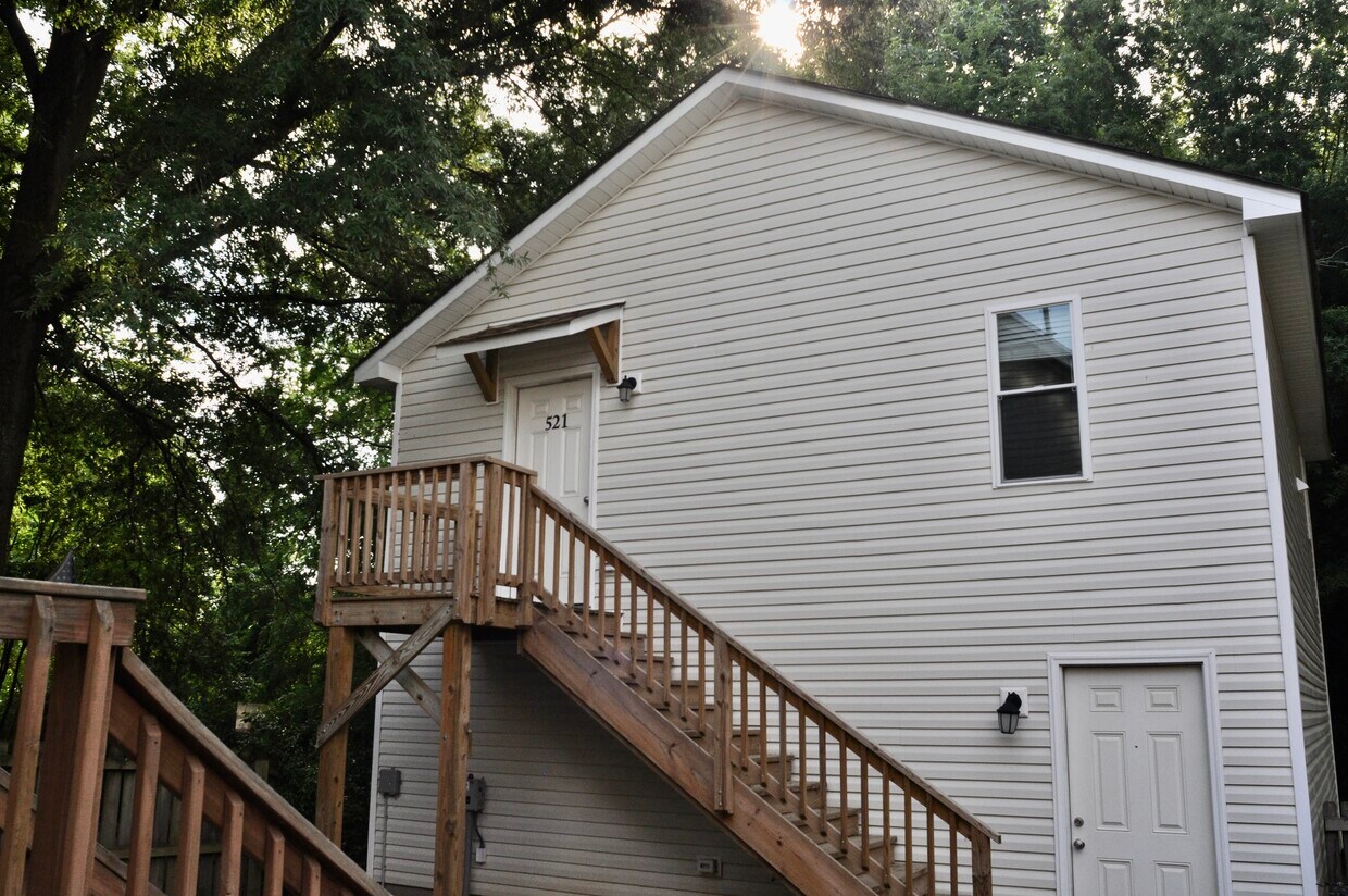 Foto principal - 521 Watson St