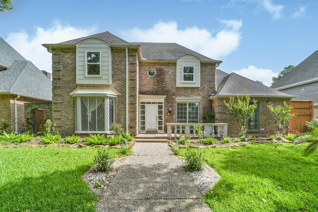 Building Photo - 15738 Fleetwood Oaks Dr
