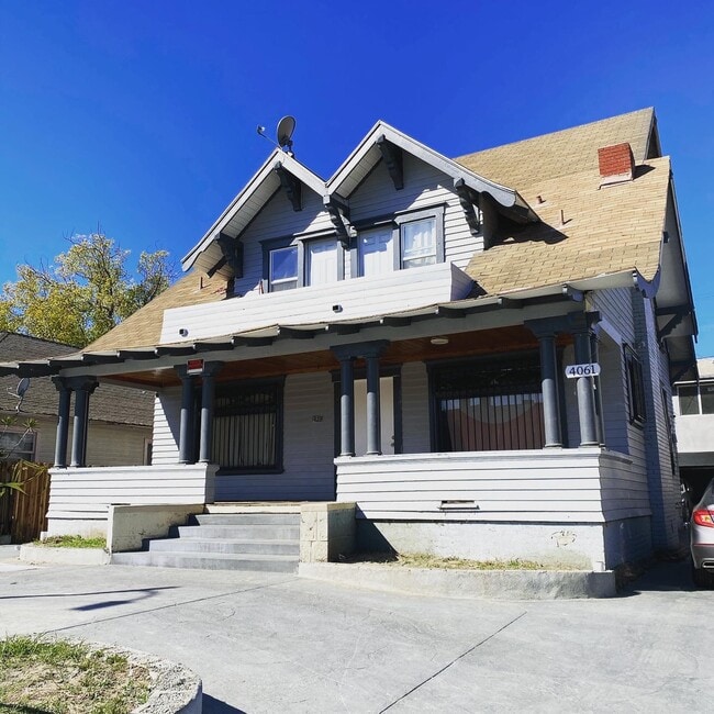 Foto del edificio - 4059 Brighton Ave