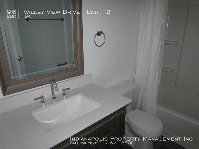 Foto del edificio - 961 Valley View Dr