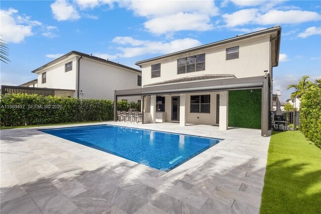 Photo - 4335 SW 174th Ave House