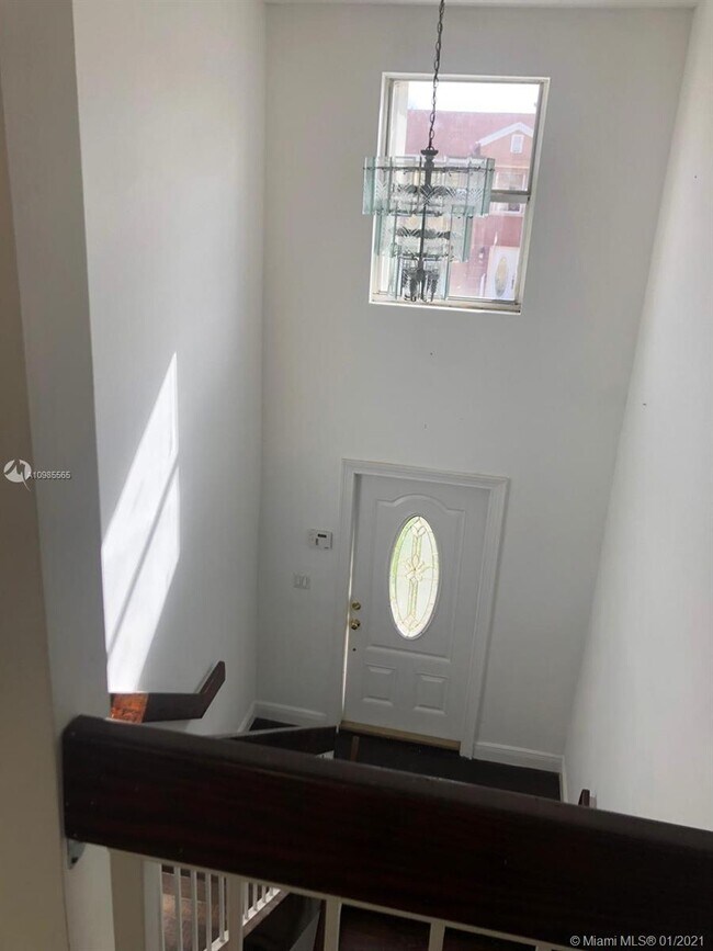 Foto del edificio - 11919 SW 272nd Terrace