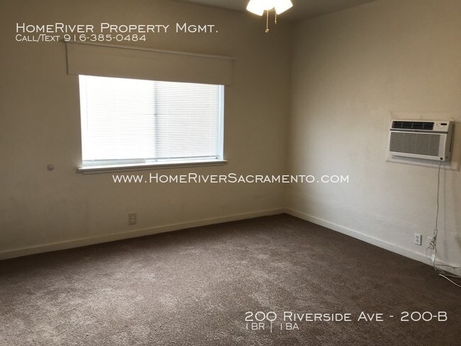 Building Photo - Nice 1 bedroom with inside laundry hookup!