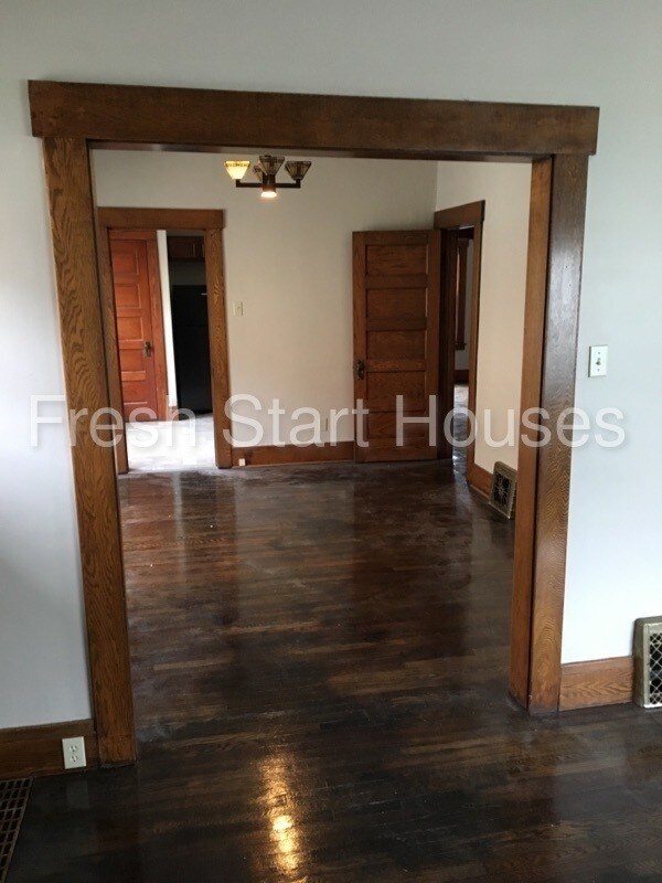 Foto del edificio - Lovely Remodeled Northside 2 Bedroom Bungalow