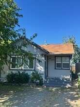 Building Photo - 2120 Gold St