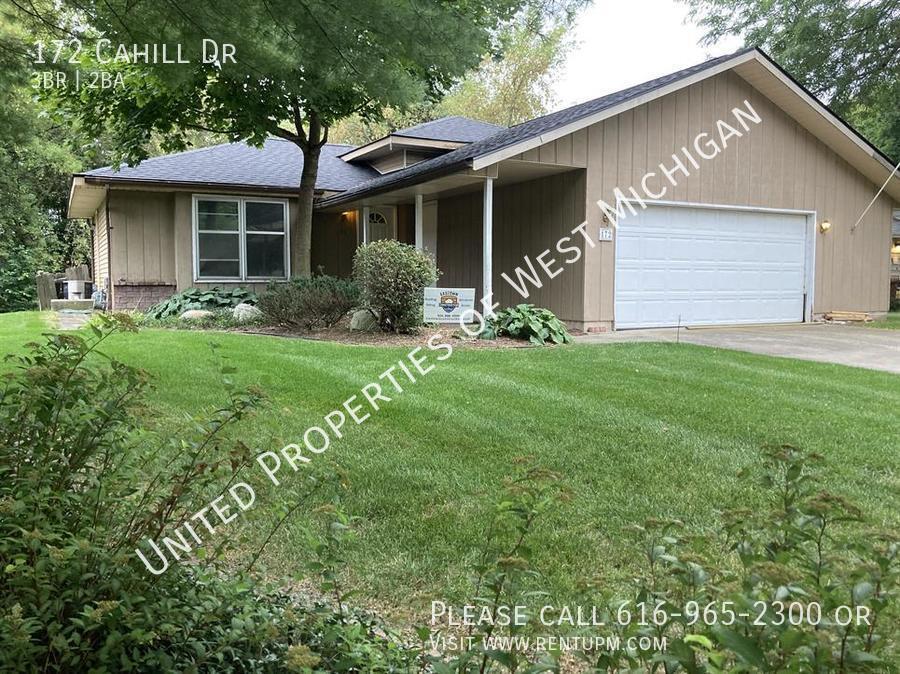 Primary Photo - Available Now | 3 Bed 2 bath Single Family...