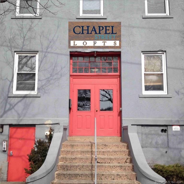 Primary Photo - 441 Chapel St