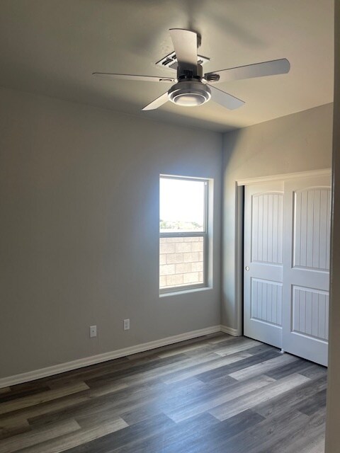 Foto del edificio - 3422 Mulberry Ln