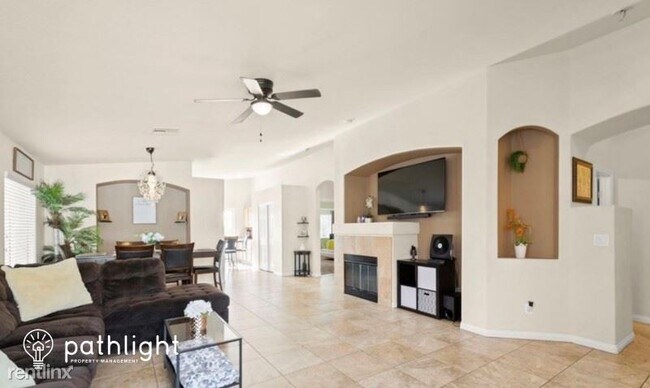 Foto del edificio - 4 br, 3 bath House - 6071 Camden Cove Stre...