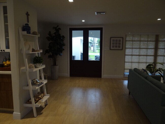 Foto del edificio - AVAILABLE SEASON 2026   PUNTA GORDA ISLES ...